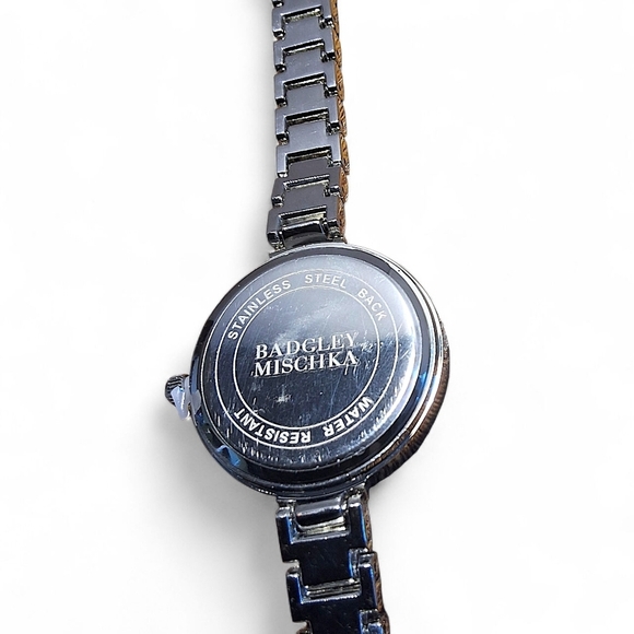 Badgley Mischka Women’s Crystal Stainless Steel Bracelet Watch NWOT main image 10